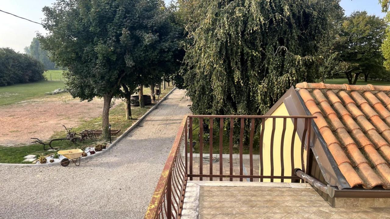 Agriturismo La Foscarina Vescovana Екстер'єр фото