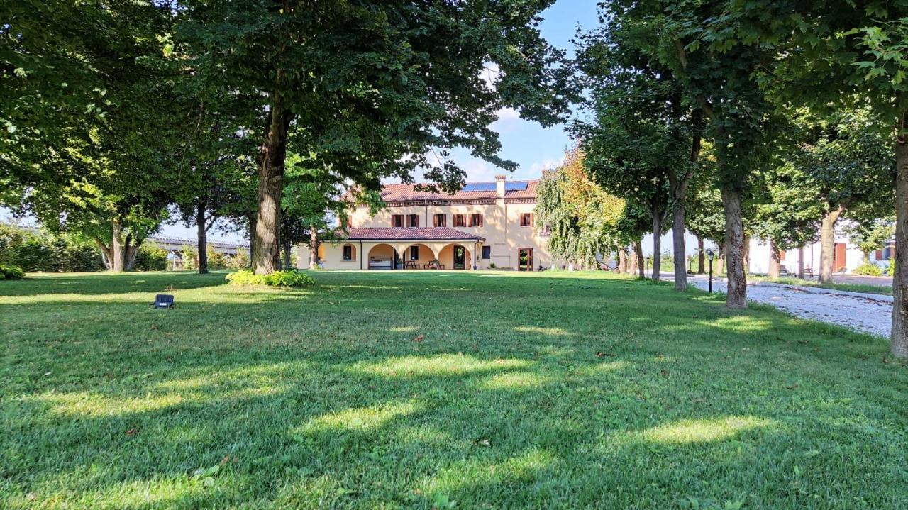 Agriturismo La Foscarina Vescovana Екстер'єр фото
